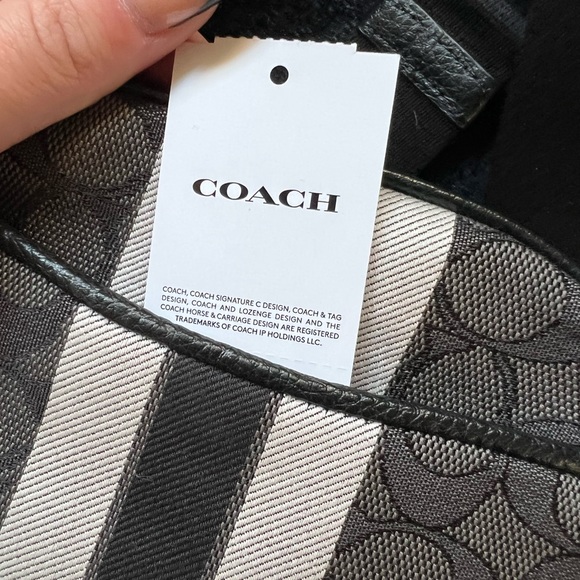 Coach Camera Bag - Picture 4 of 5